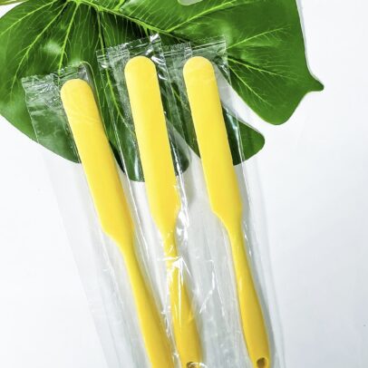 Waxing spatula