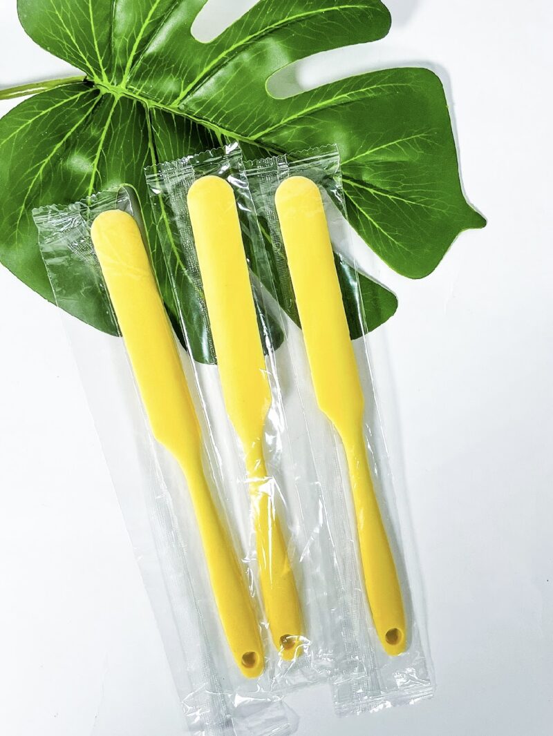 Waxing spatula